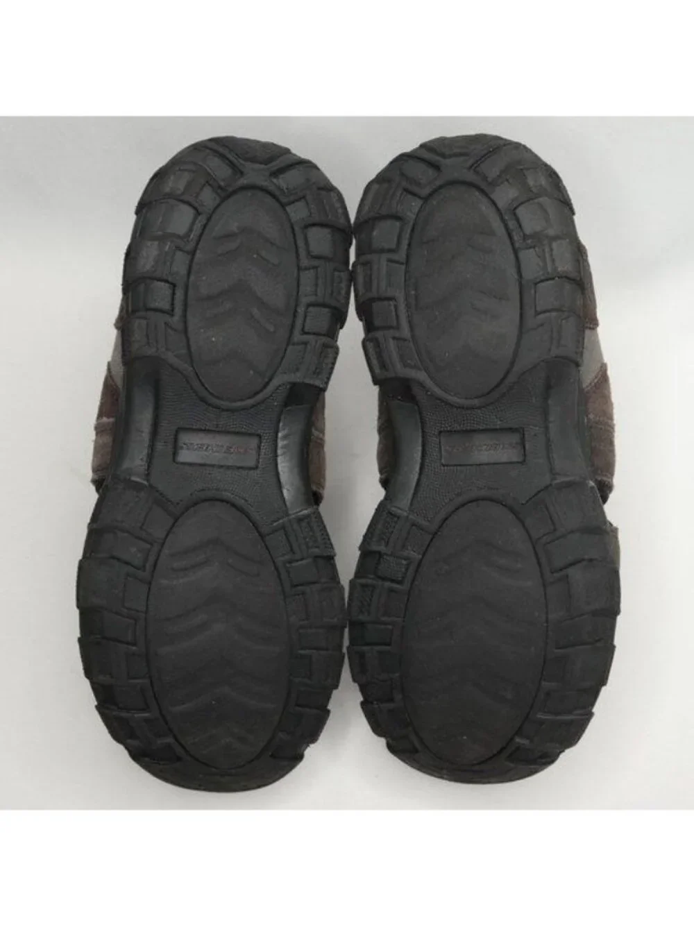 Skechers Selmo Men's Size 10 Brown Black Leather Slip On Fisherman Sandals